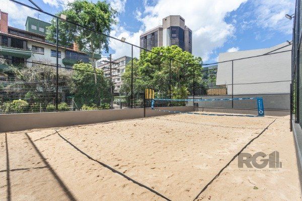APARTAMENTO DE 02 DORMITÓRIOS SENDO 02 SUÍTES, NO BAIRRO AUXILIADORA EM PORTO ALEGRE/RS