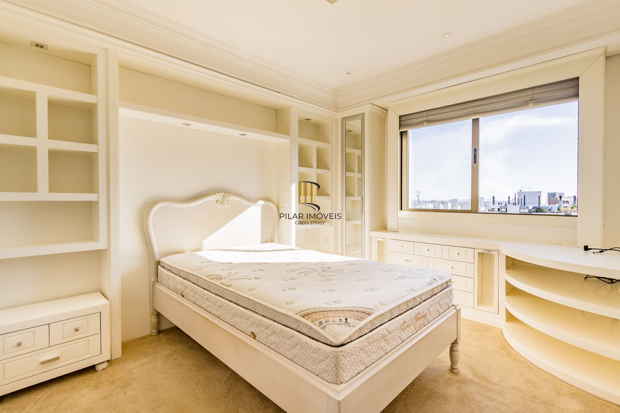 Apartamento 2 suítes grandes (original 3 dorms) à venda, Rio Branco-Porto Alegre