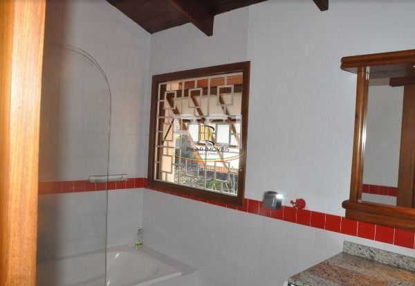 Casa para Venda - 408.74m², 5 dormitórios, sendo 2 suites, 3 vagas - São Caetano