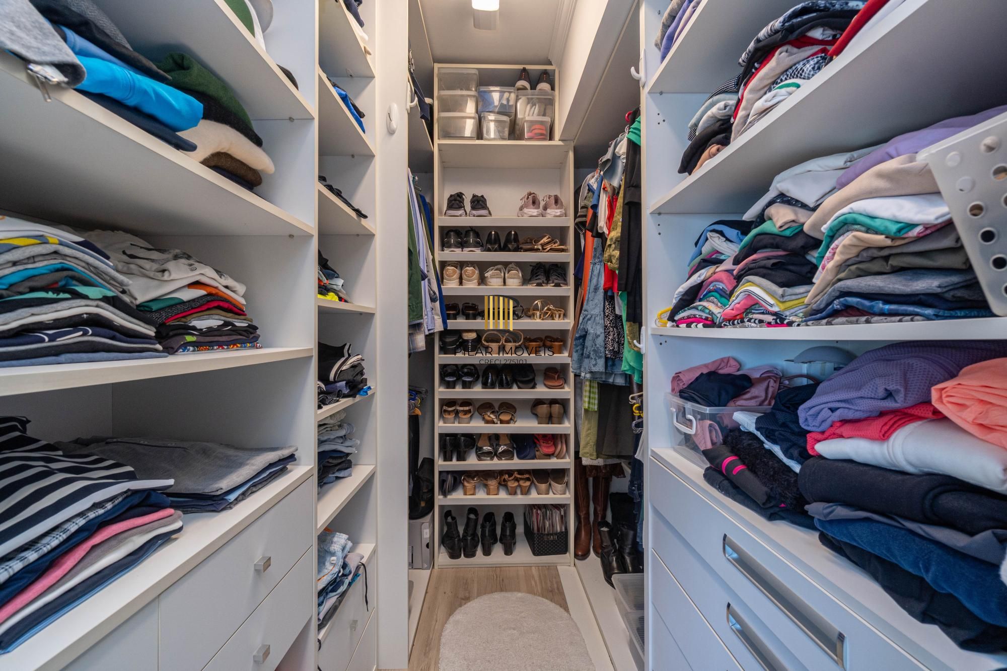Apartamento com 3 dormitórios sendo 3 suítes no bairro Auxiliadora - POA/RS