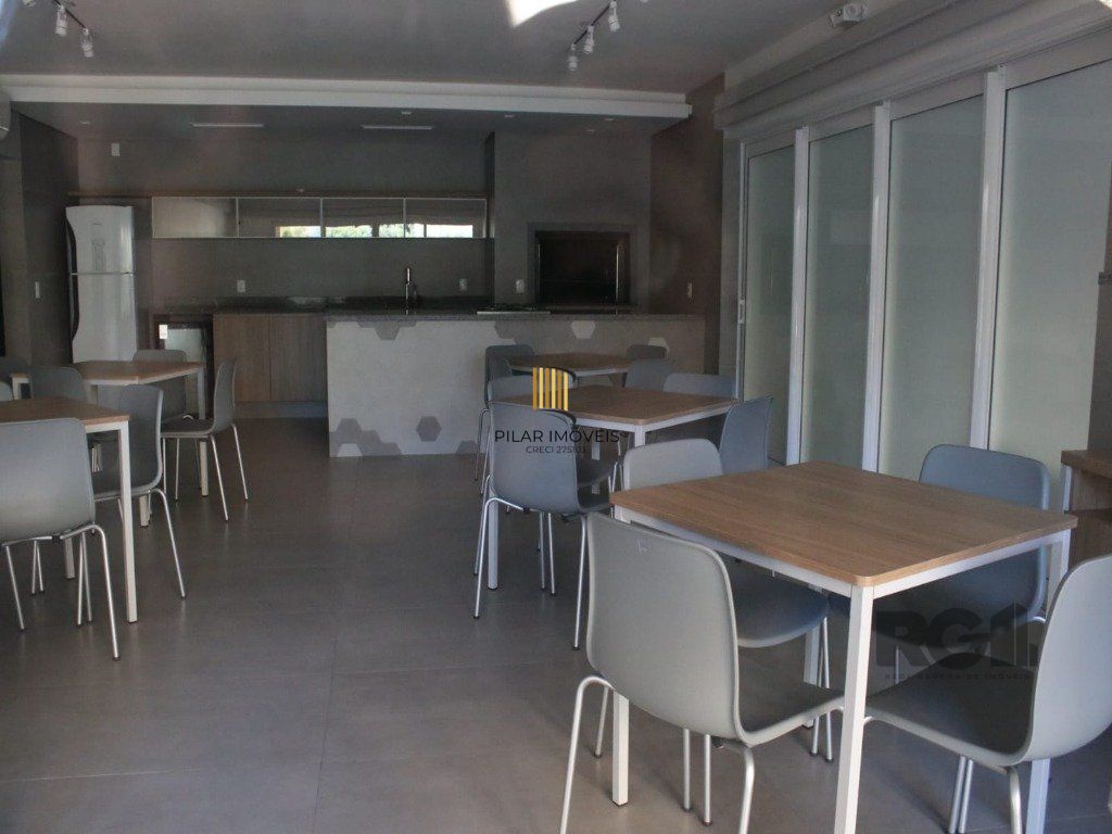 Apartamento 3 dormitórios no bairro Camaquã
