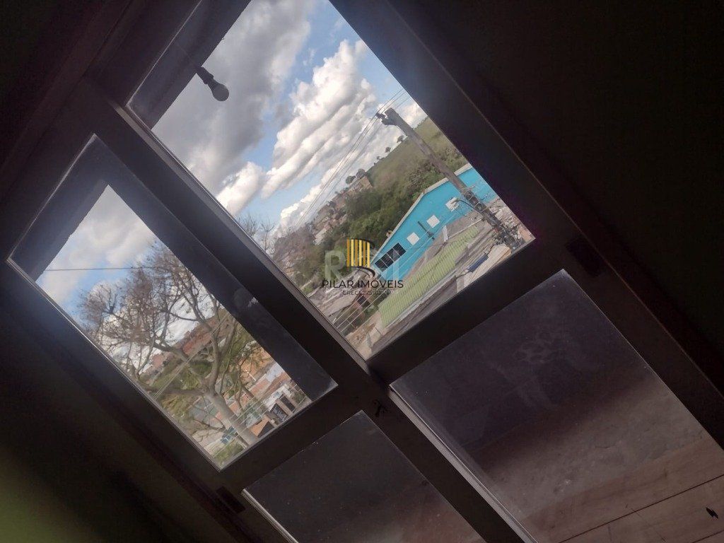 Casa para Venda - 250m², 3 dormitórios, sendo 1 suites, 2 vagas - Passo das Pedras