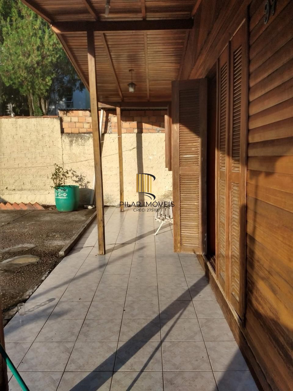 Casa para Venda - 130m², 4 dormitórios, sendo 1 suites, 5 vagas - Vila Ipiranga