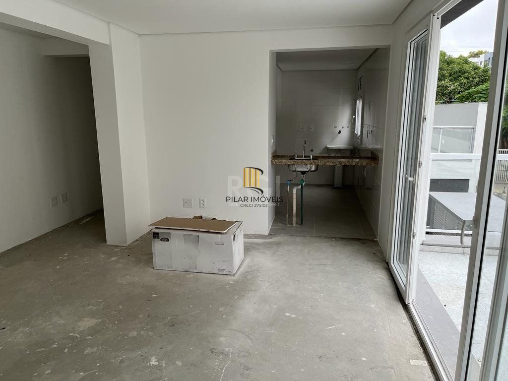 Apartamento para Venda - 102,47m², 2 dormitórios, sendo 2 suÍtes, 2 vagas - Tristeza