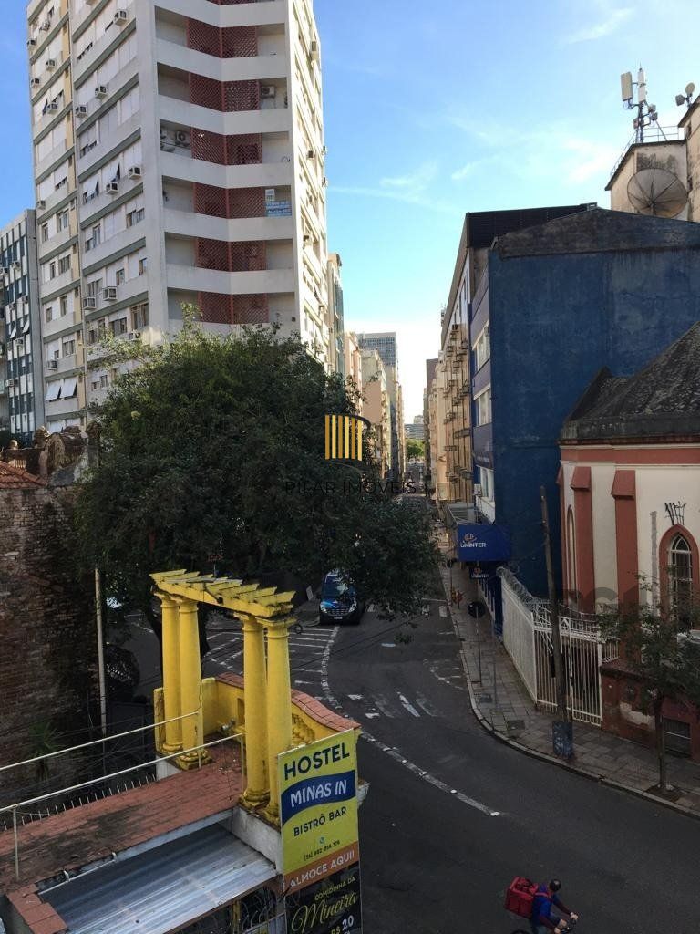 Apartamento de 01 dorm. no Centro Histórico