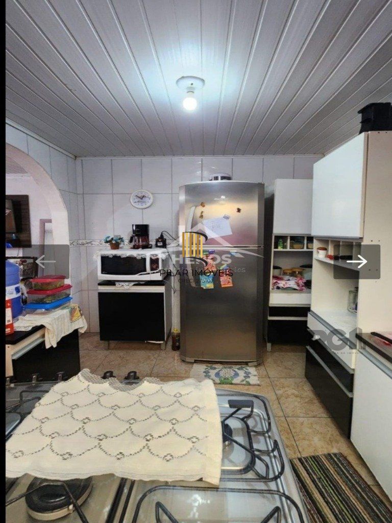 Casa 2 dormitórios no bairro Hípica