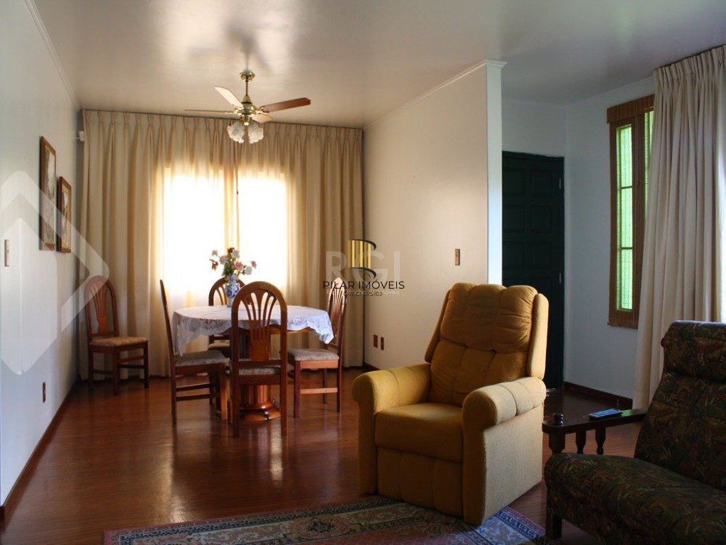 Casa para Venda - 246.24m², 5 dormitórios, sendo 1 suites, 4 vagas - Rubem Berta