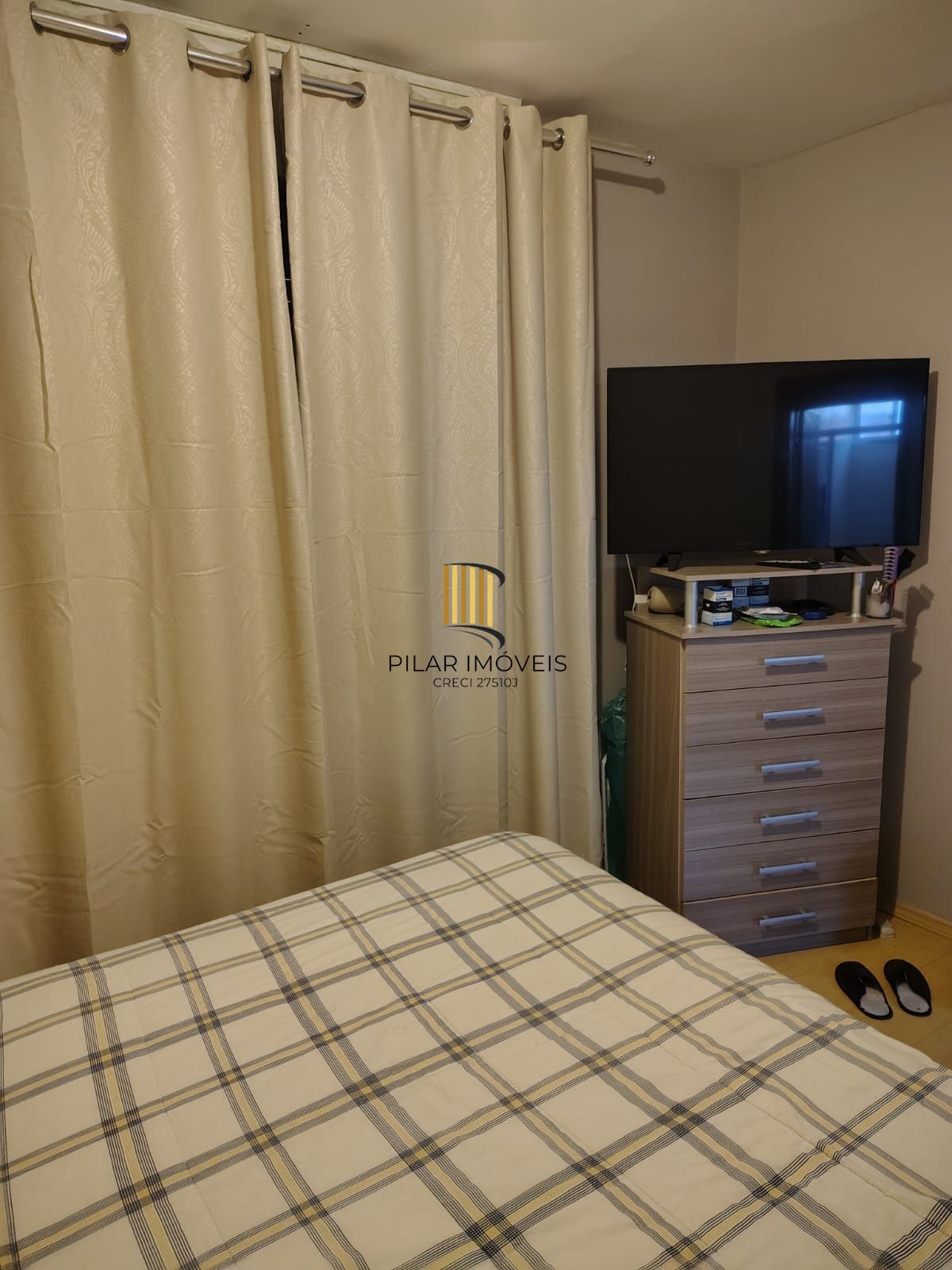 Apartamento 2 Dormitórios com estacionamento