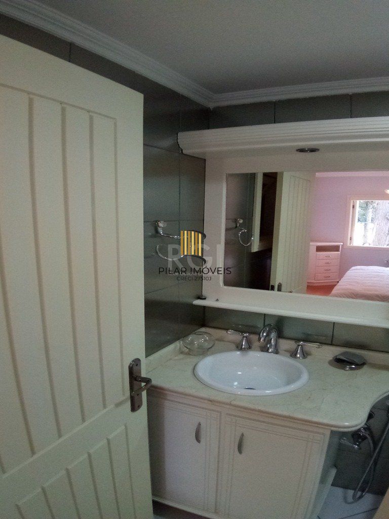 Apartamento para Venda - 65m², 2 dormitórios, sendo 1 suites, 1 vaga - Planalto