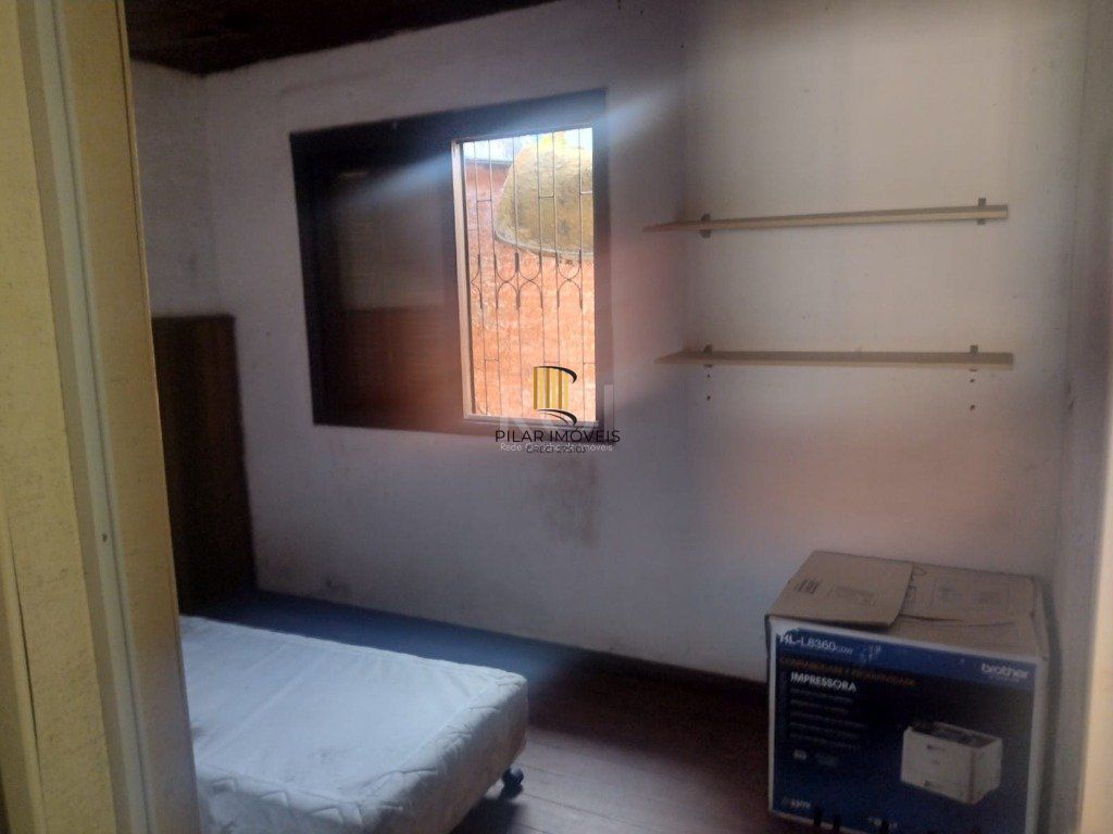 Casa 2 dormitórios no bairro Jardim Carvalho
