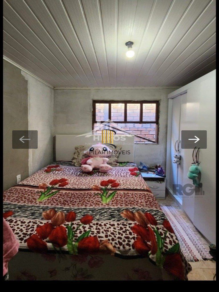 Casa 2 dormitórios no bairro Hípica