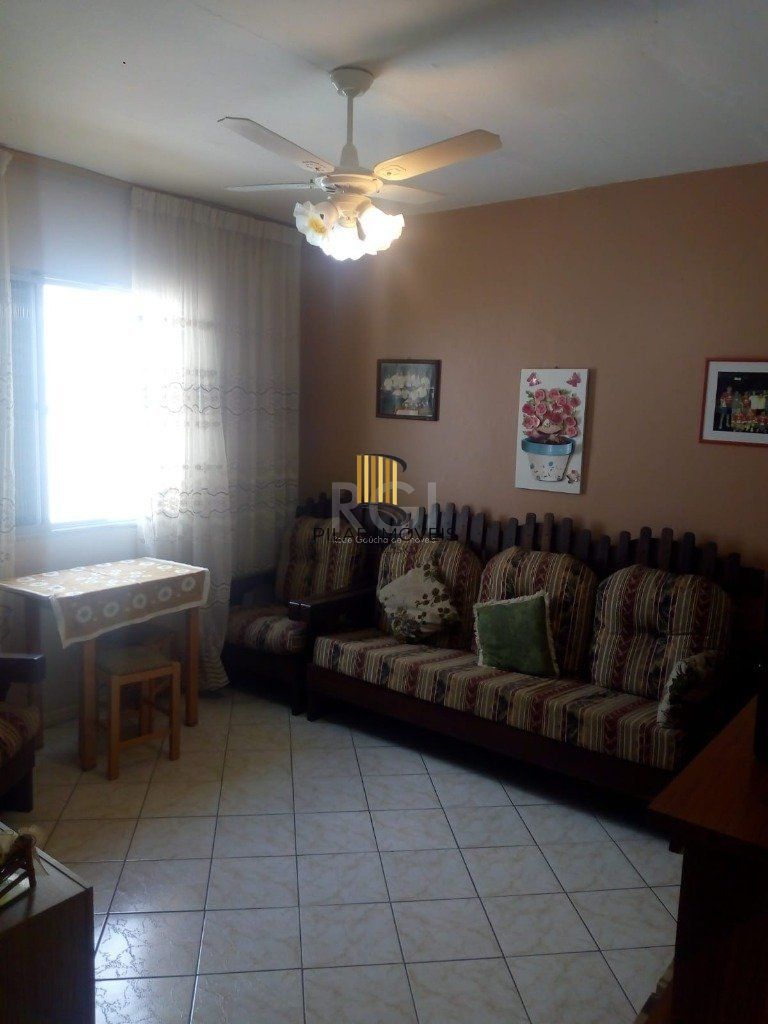 Apartamento 2dormitórios desocupado