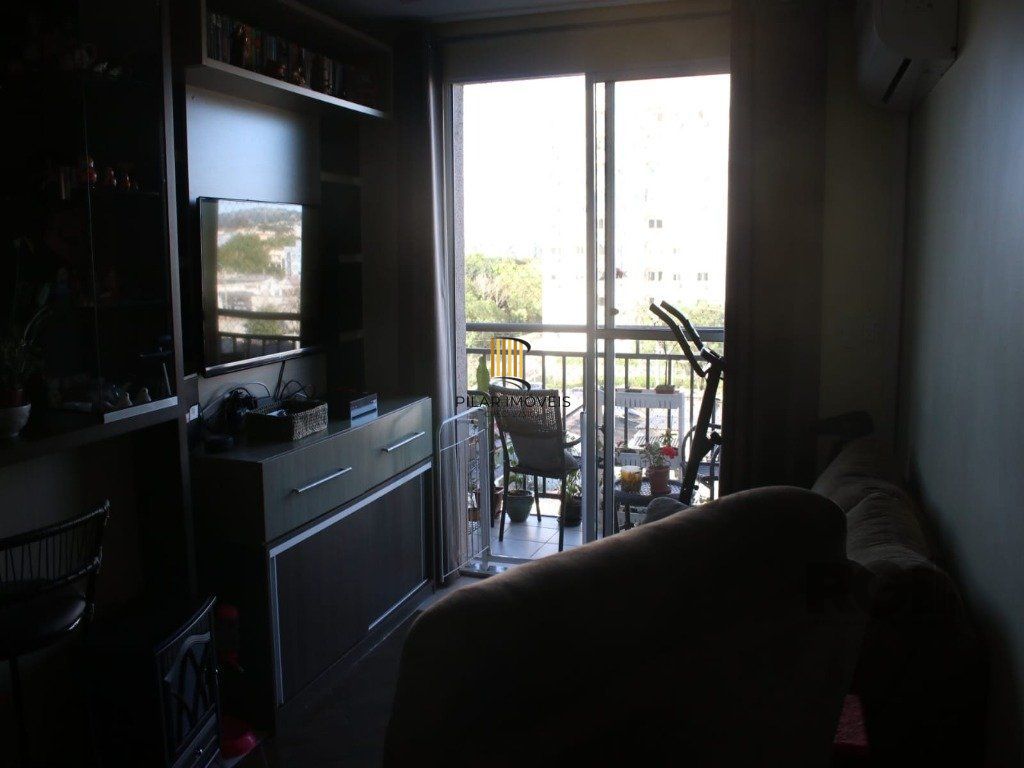 Apartamento 3 dormitórios no bairro Camaquã