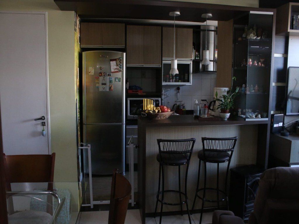 Apartamento 3 dormitórios no bairro Camaquã