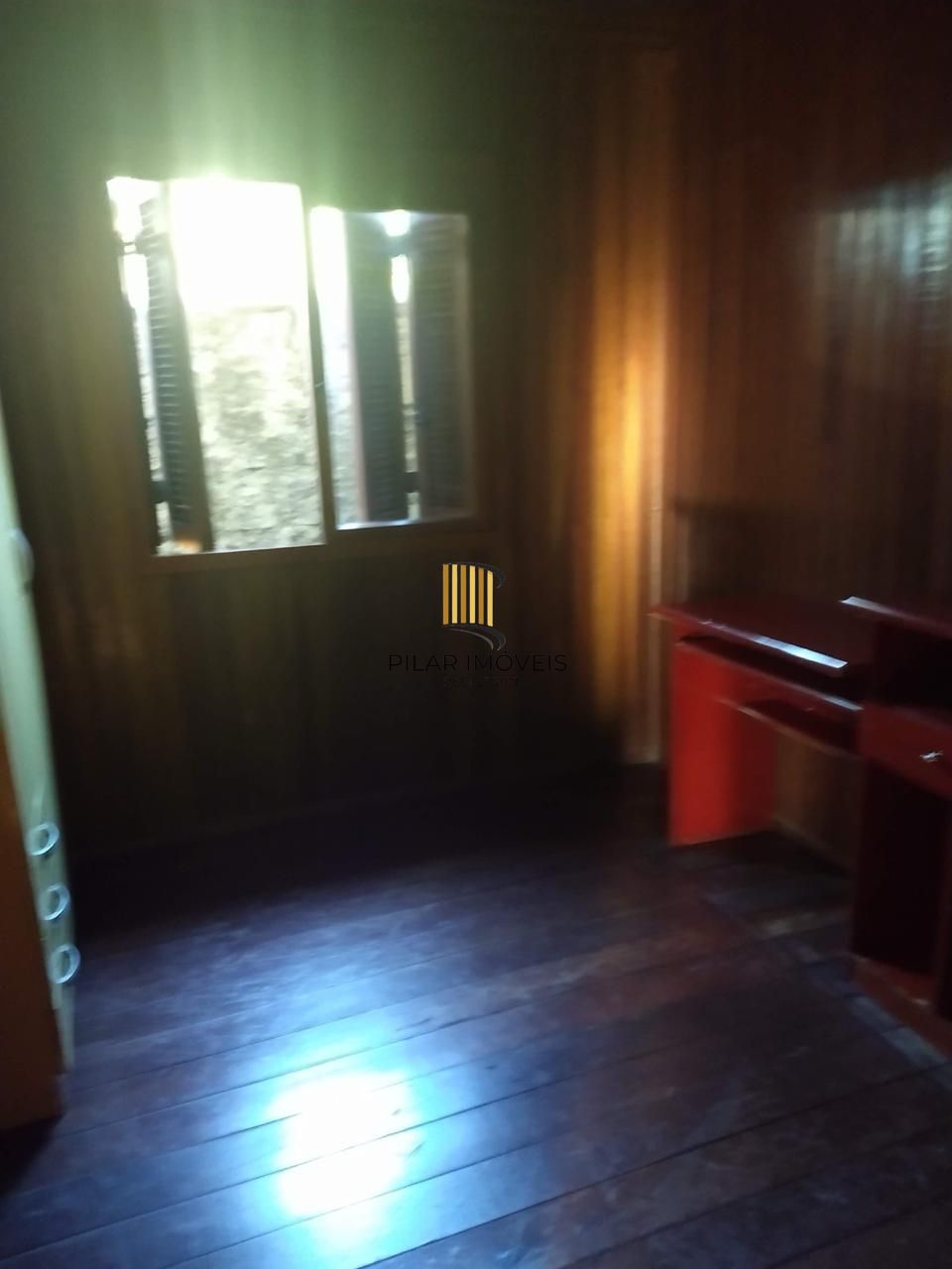 Casa para Venda - 130m², 4 dormitórios, sendo 1 suites, 5 vagas - Vila Ipiranga