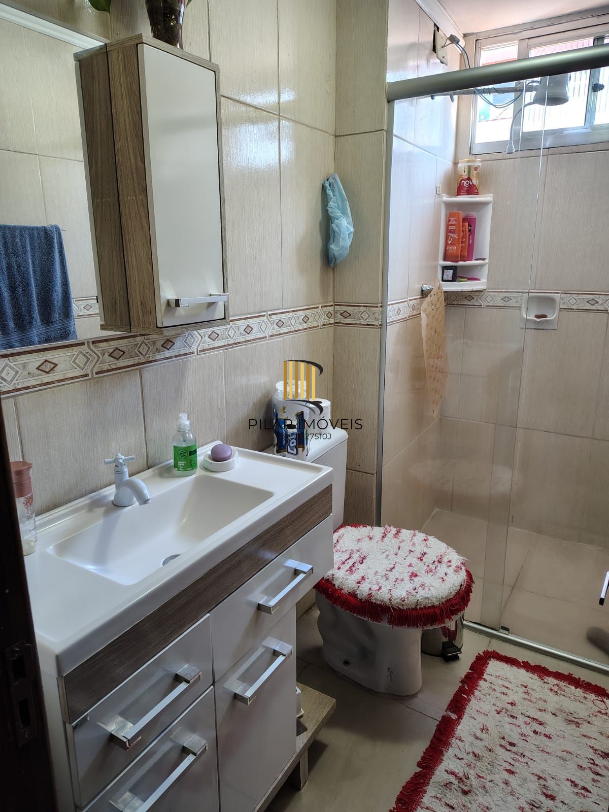 Apartamento 2 Dormitórios com estacionamento