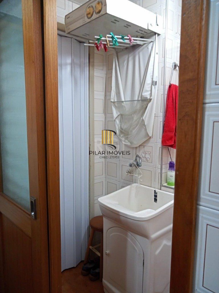 Apartamento para Venda - 76m², 3 dormitórios, Menino Deus