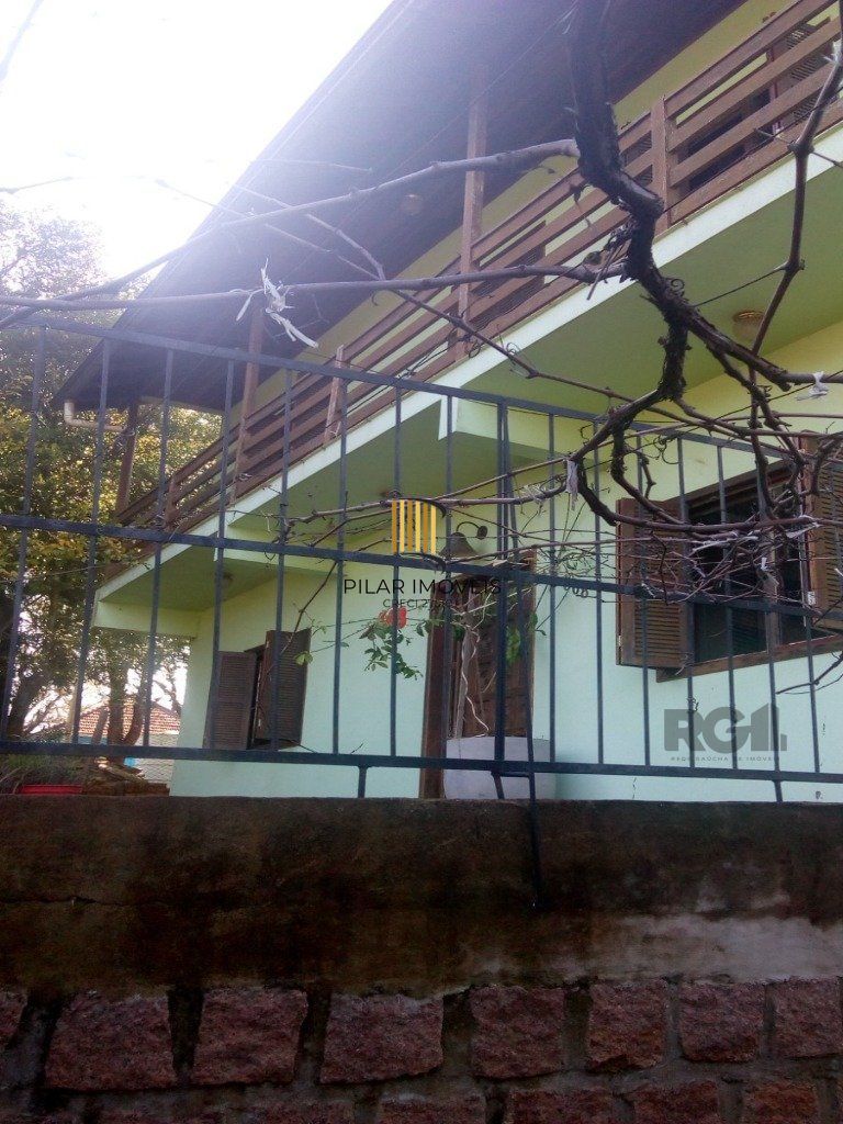 Casa 3 Dormitório(s) Bairro Belém Velho