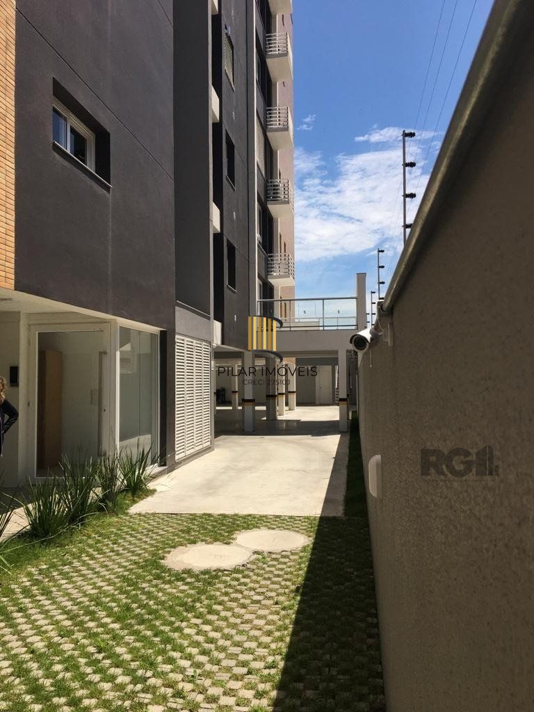 Apartamento para Venda - 102,47m², 2 dormitórios, sendo 2 suÍtes, 2 vagas - Tristeza