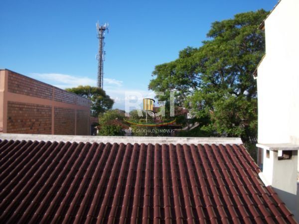 Casa para Venda - 185m², 3 dormitórios, 3 vagas - Santa Maria Goretti