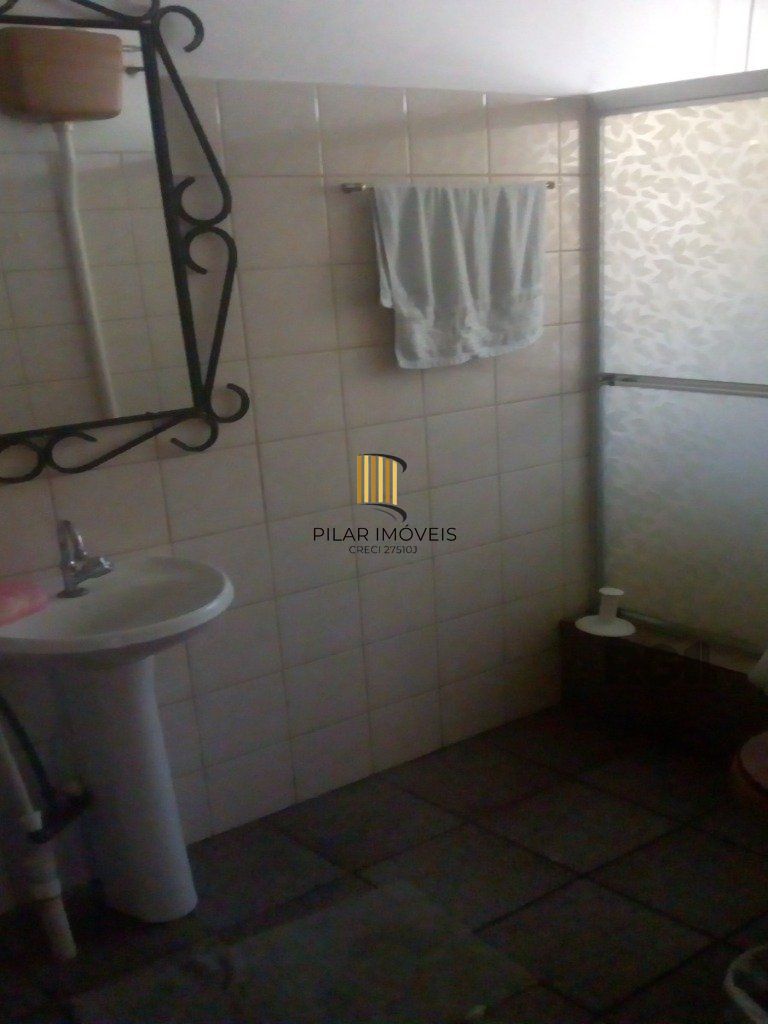 Casa 3 Dormitório(s) Bairro Belém Velho