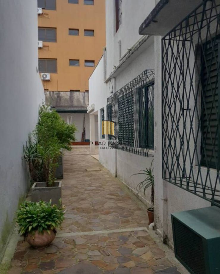 Amplo Sobrado 3Dormitórios Salão de Festas Churrasqueira