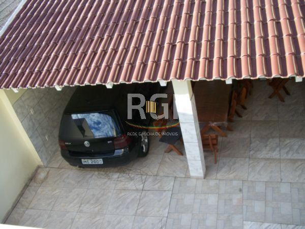 Casa para Venda - 185m², 3 dormitórios, 3 vagas - Santa Maria Goretti