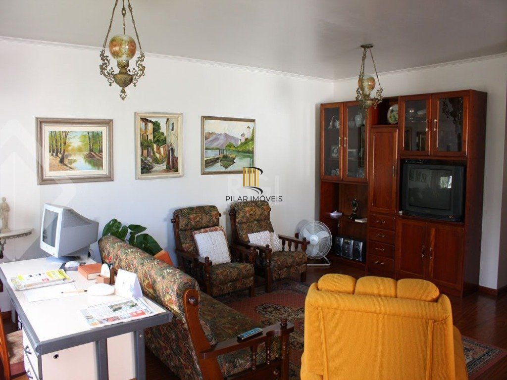 Casa para Venda - 246.24m², 5 dormitórios, sendo 1 suites, 4 vagas - Rubem Berta