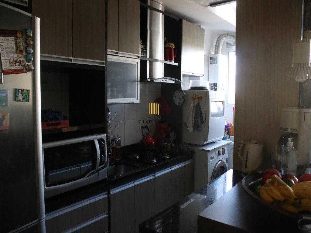 Apartamento 3 dormitórios no bairro Camaquã