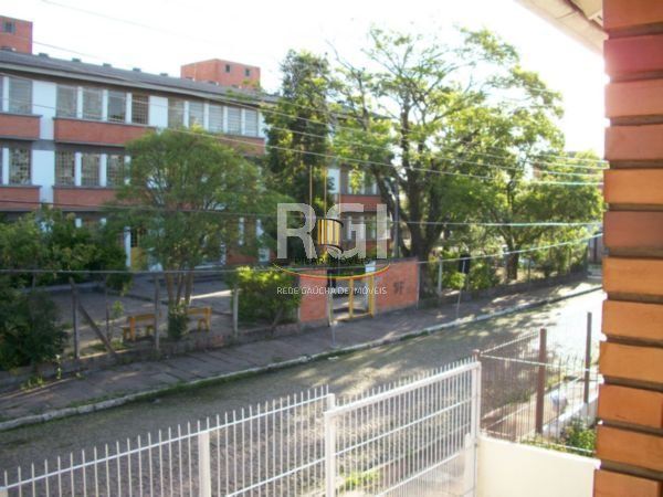 Casa para Venda - 185m², 3 dormitórios, 3 vagas - Santa Maria Goretti