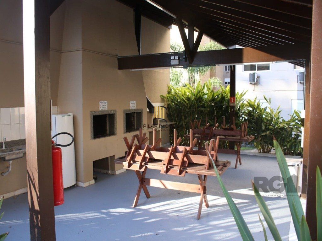 Apartamento 3 dormitórios no bairro Camaquã