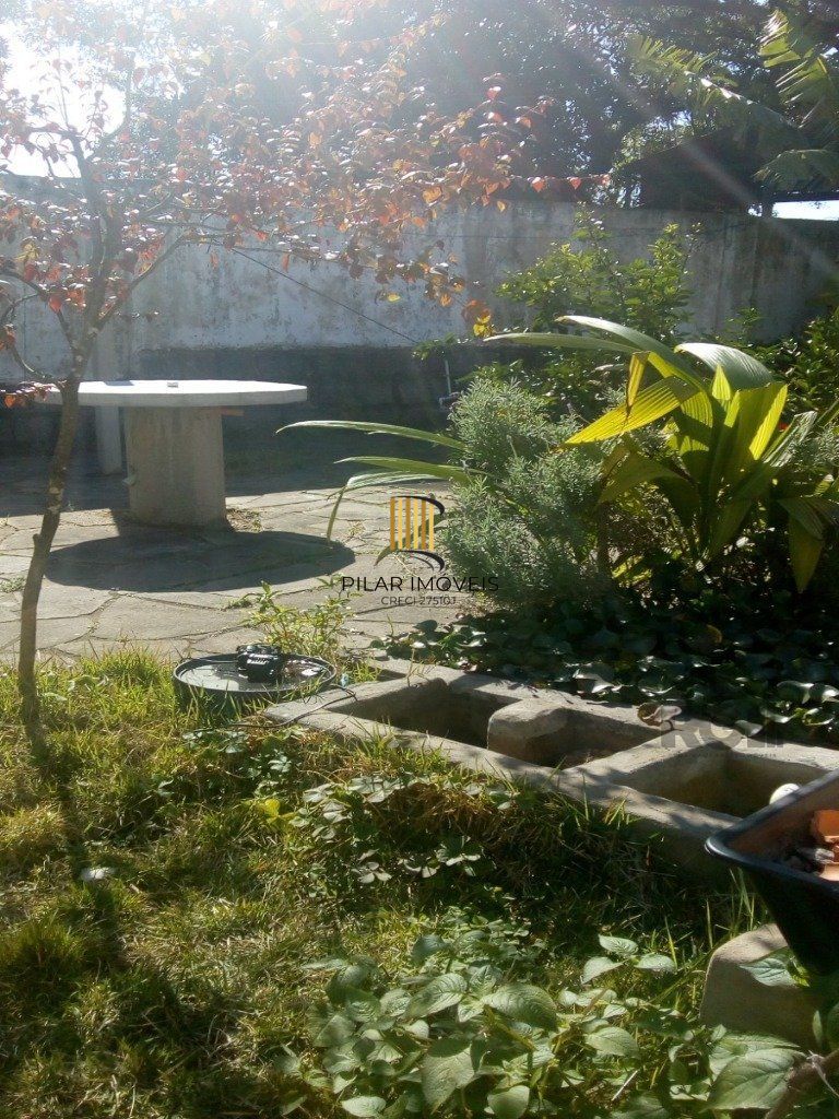 Casa 3 Dormitório(s) Bairro Belém Velho