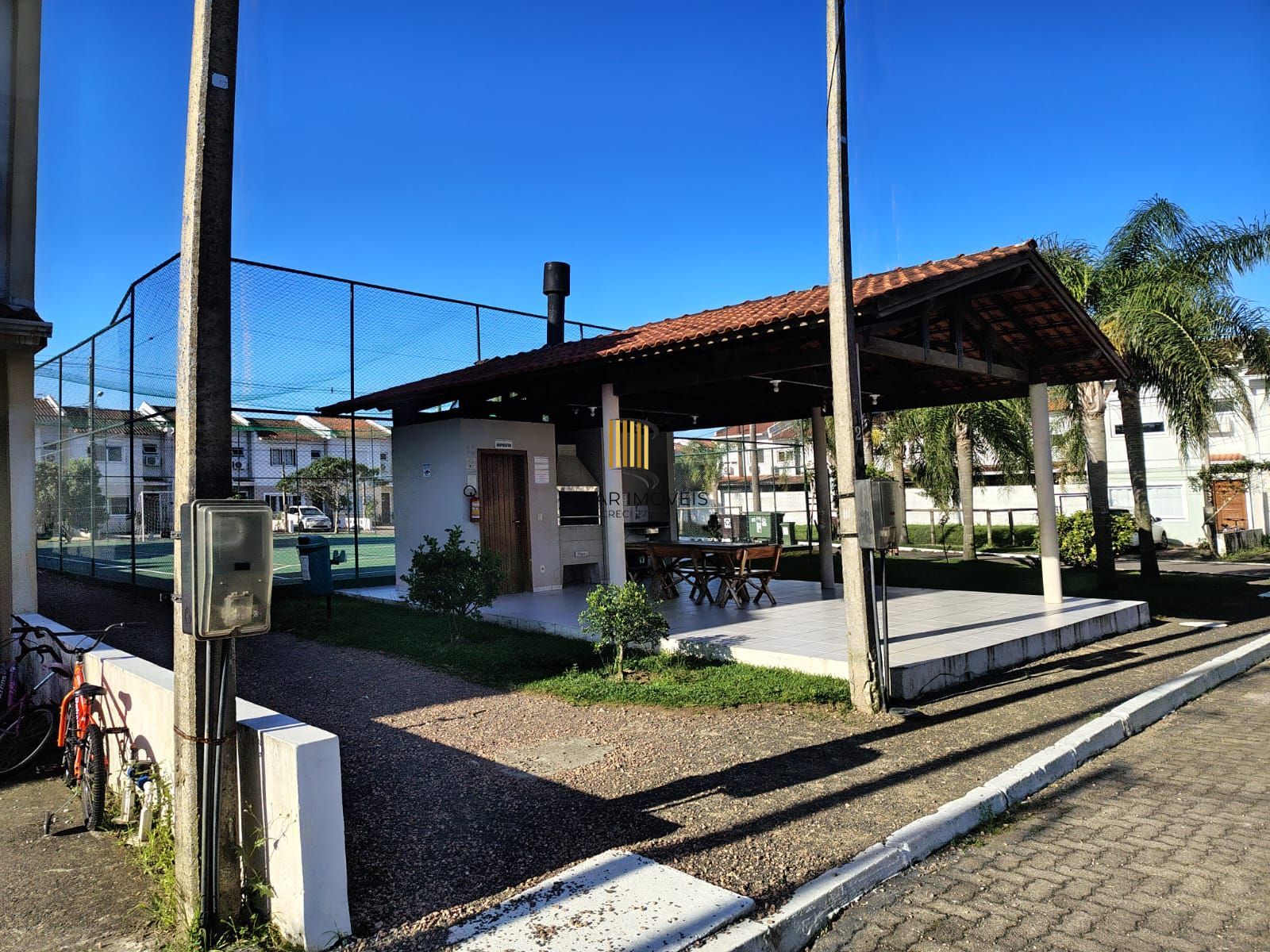 Lindo sobrado 3dormitórios no Quintas do Prado