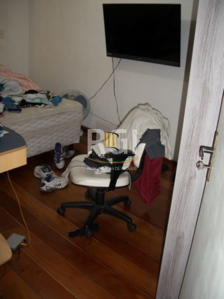 Casa para Venda - 185m², 3 dormitórios, 3 vagas - Santa Maria Goretti