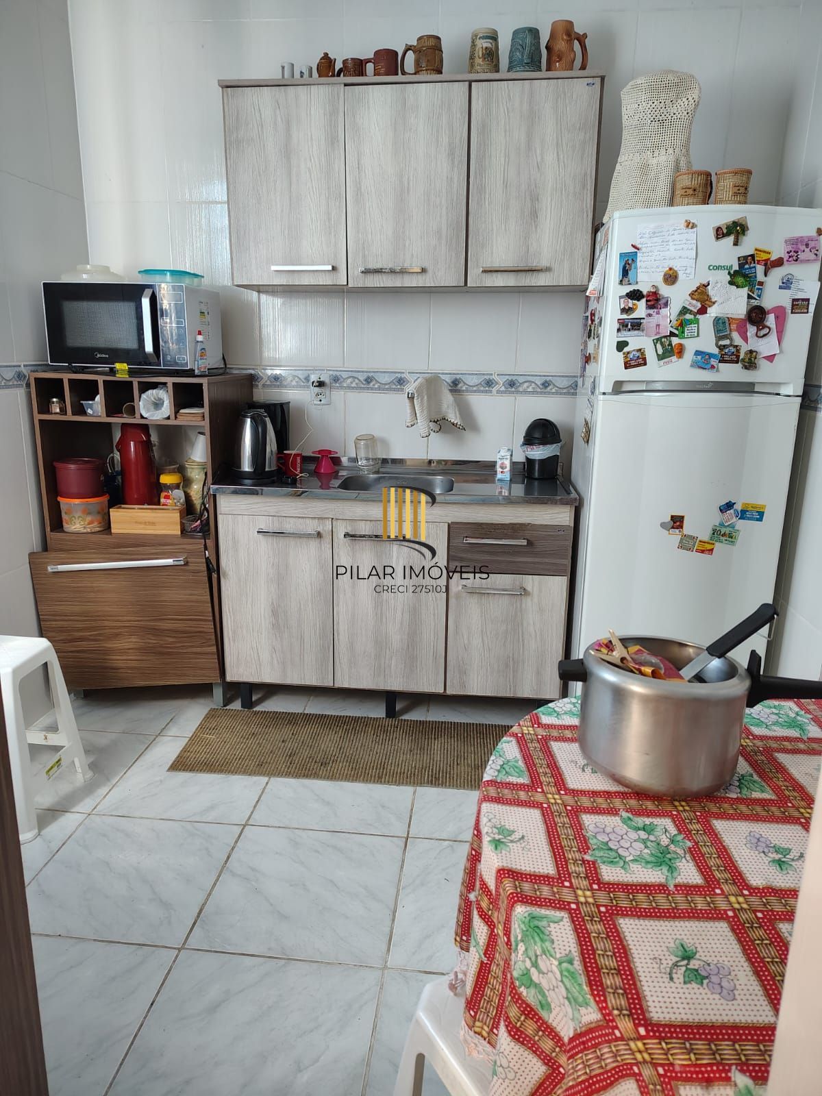 Apartamento 2 Dormitórios com estacionamento