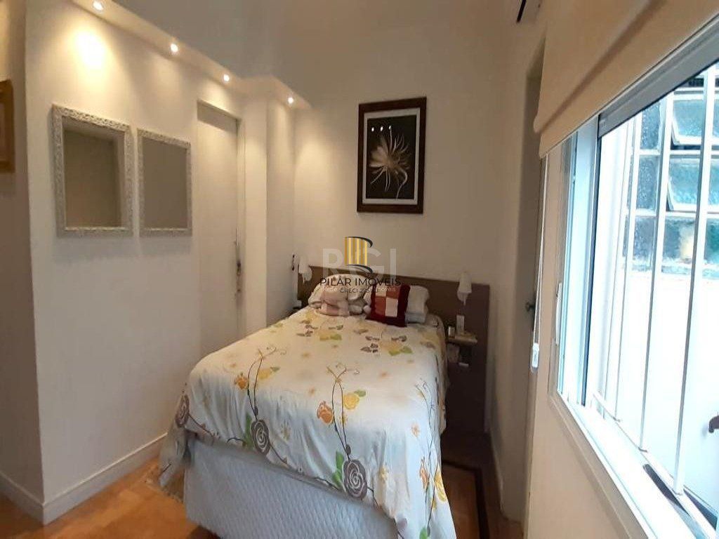 Casa 2 dormitórios no bairro Santa Maria Goretti
