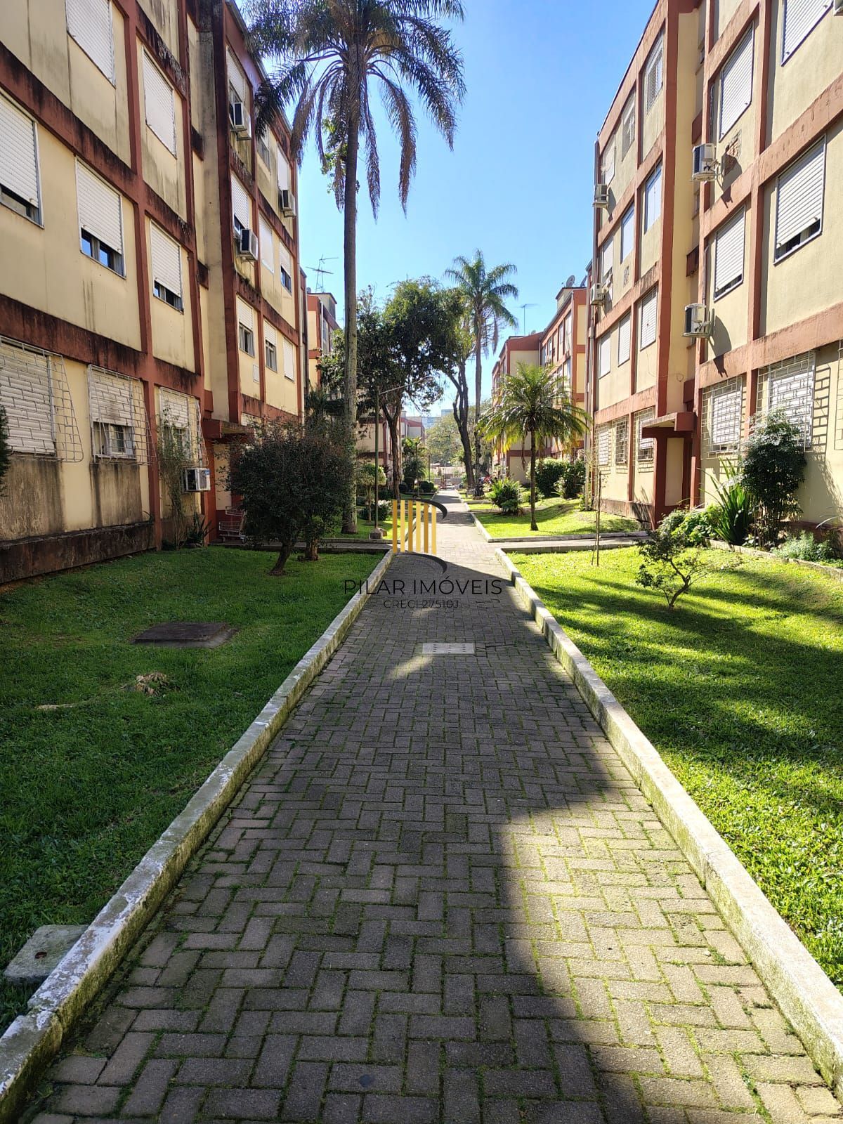 Apartamento 2 Dormitórios com estacionamento - Pilar Imóveis