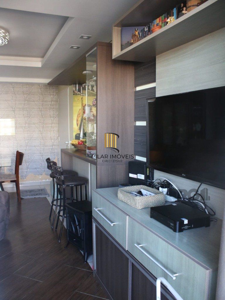Apartamento 3 dormitórios no bairro Camaquã