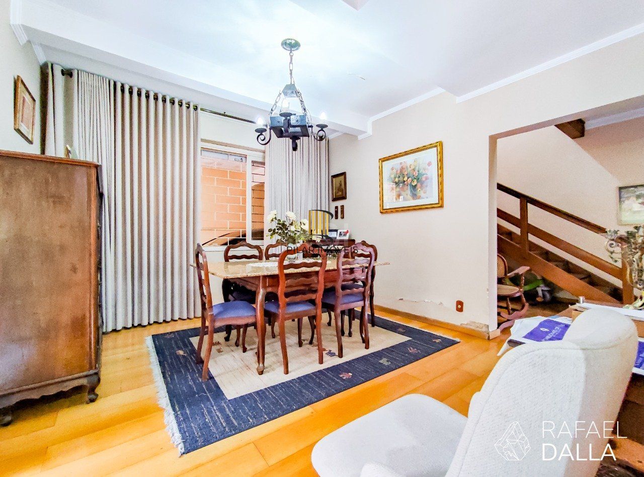 Casa 3 dormitórios no bairro Santana