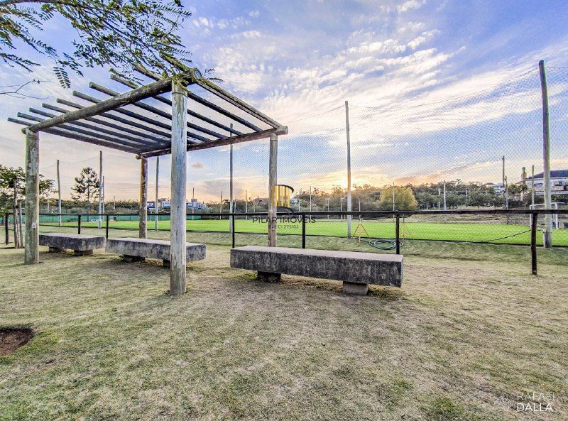 Terreno 561m² em Alphaville Porto Alegre – Condomínio Completo