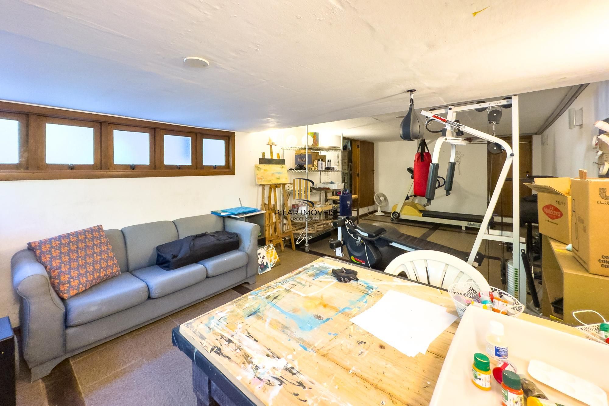 Casa no Parque Knorr com 3 dormitórios e piscina aquecida