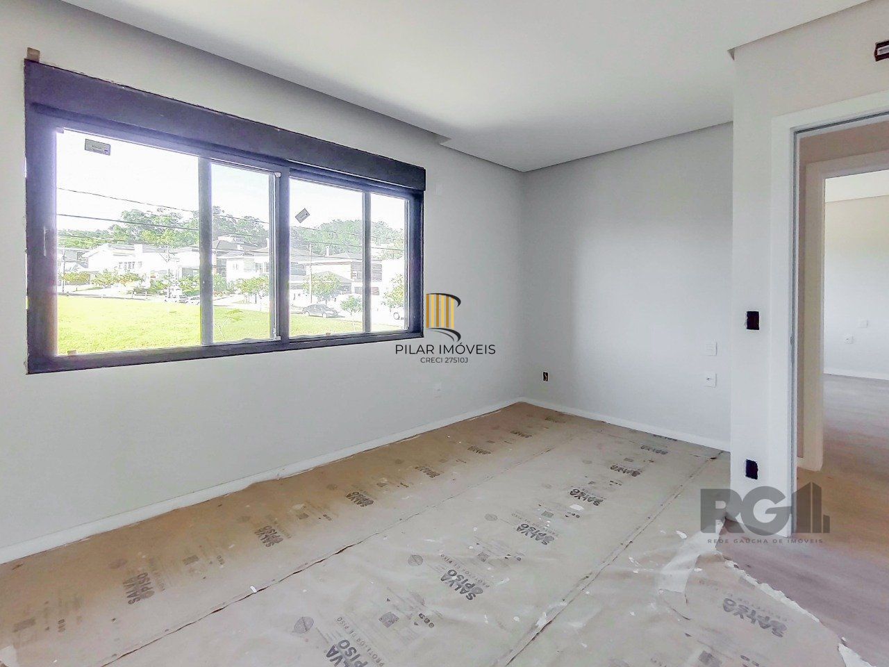 Casa Condominio 3 Dormitório(s) Bairro Alphaville
