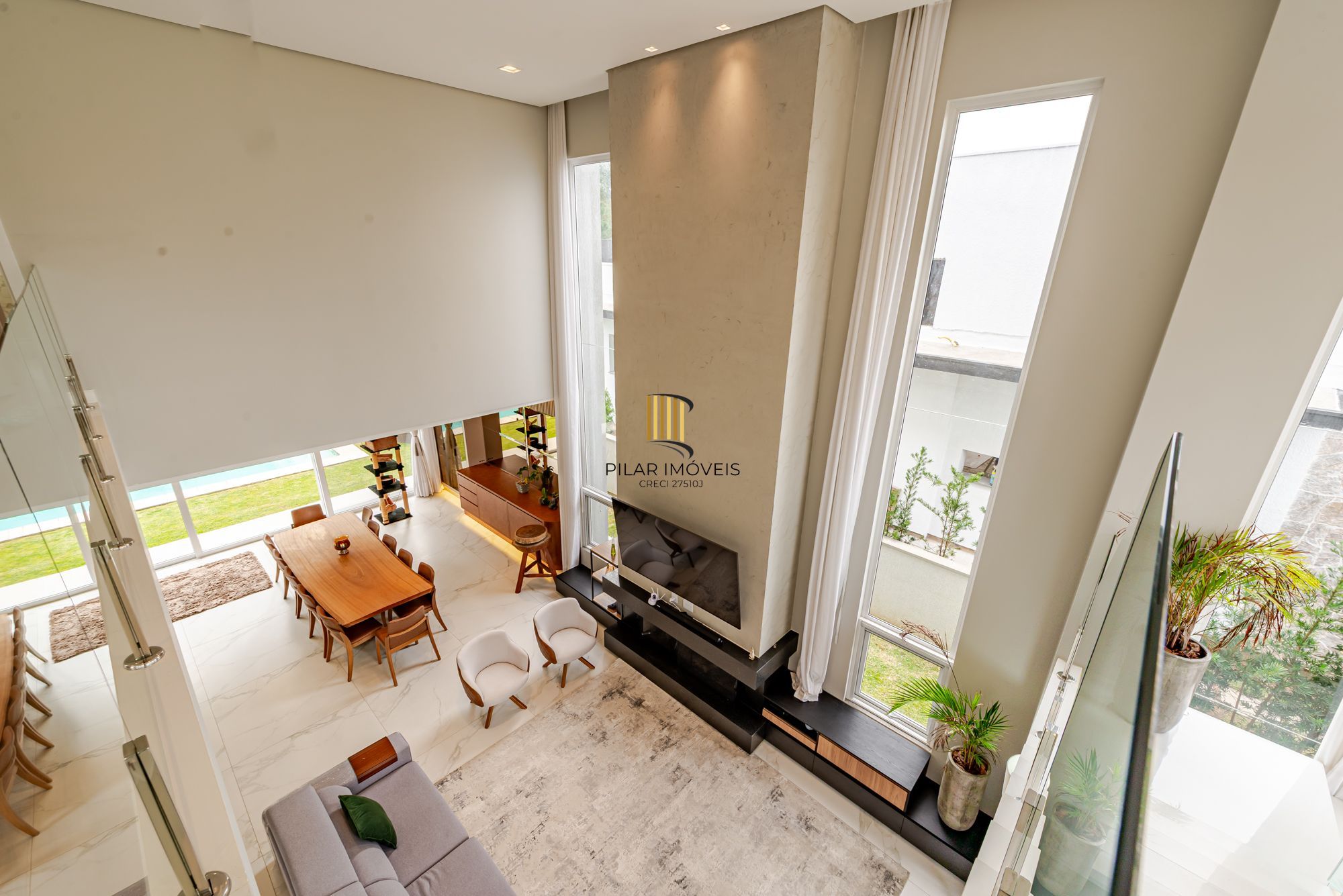 Casa em condomínio 4 suítes AlphaVille