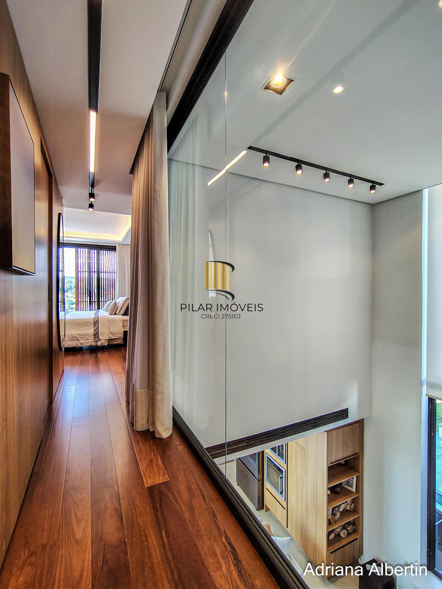 Casa com 4 suítes e escritório - Alphaville Porto Alegre