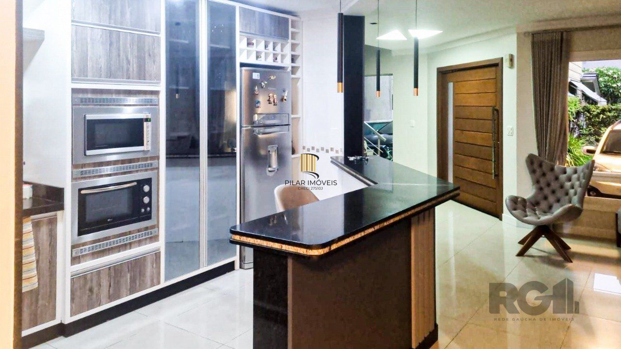 Casa de Condomínio 3 dormitórios no bairro Sarandi