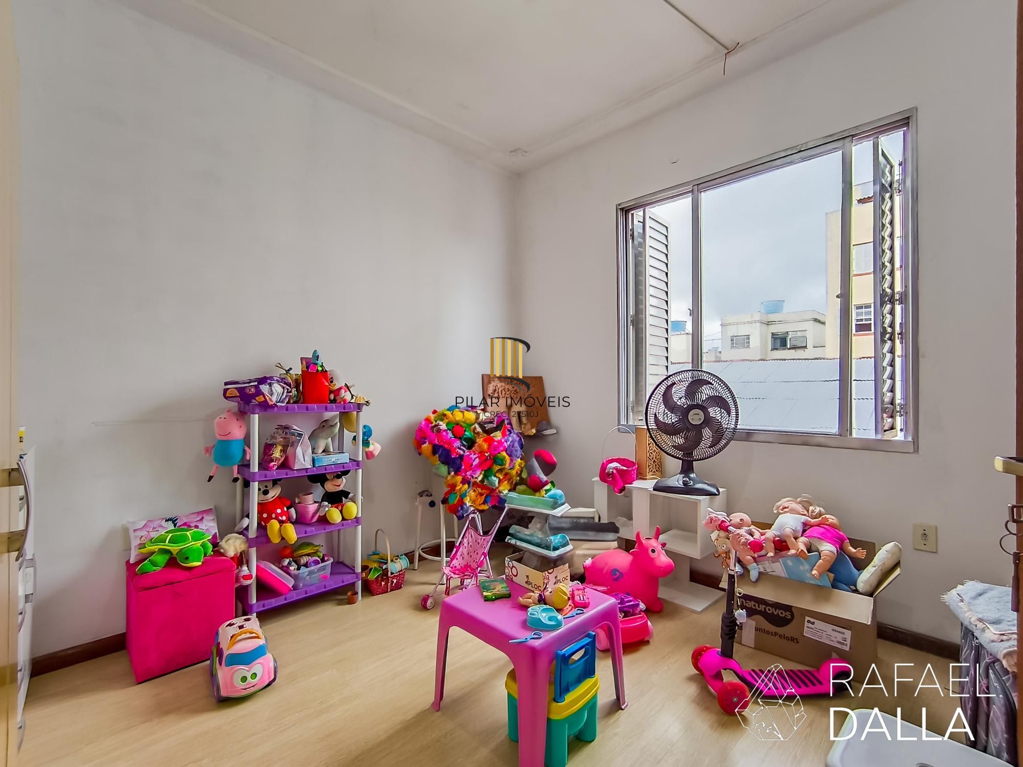 Apartamento de 3 Dormitórios com Elevador e Portaria 24h na Venâncio Aires