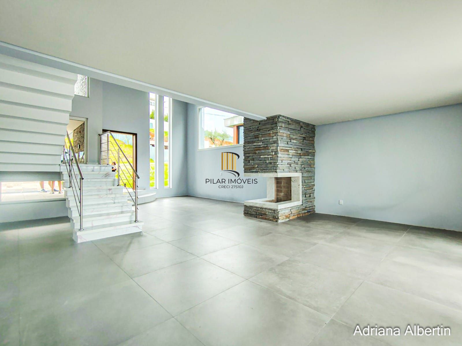 Casa Condominio 3 Dormitório(s) Bairro Alphaville