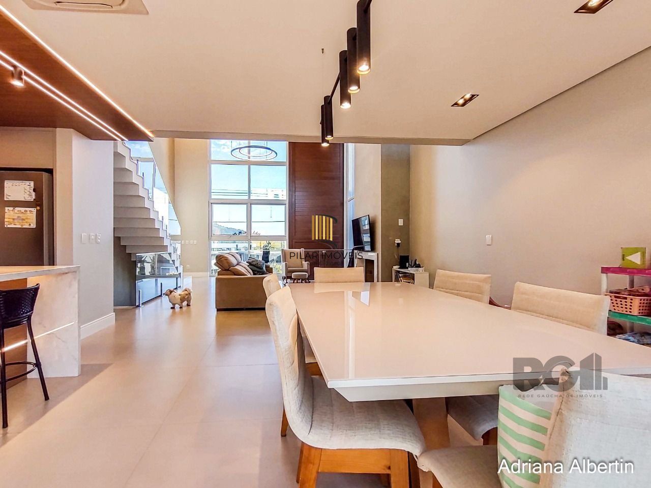Casa Condominio para Venda - 287.21m², 3 dormitórios, sendo 3 suites, 2 vagas - Alphaville