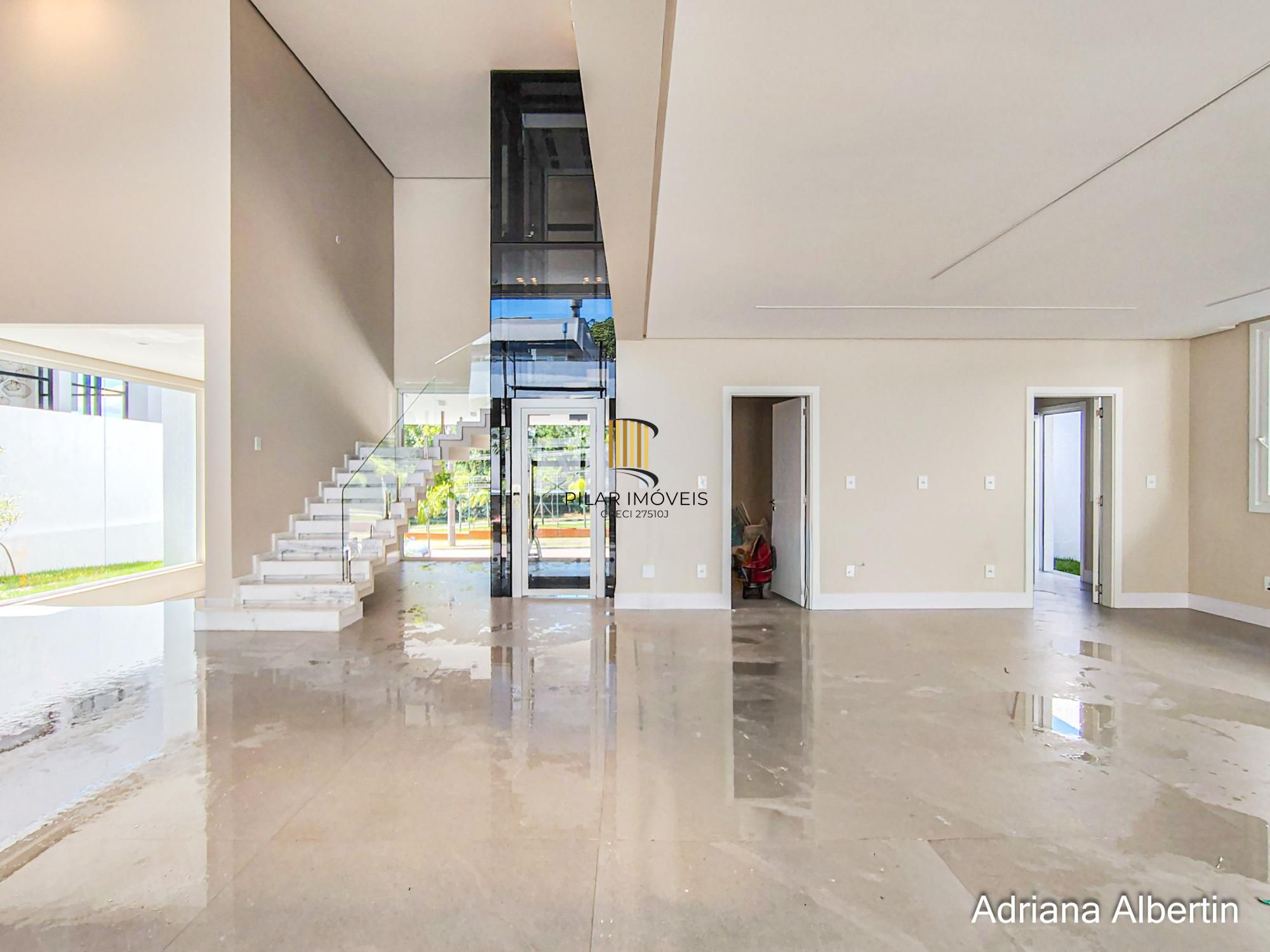 Residência em condomínio fechado