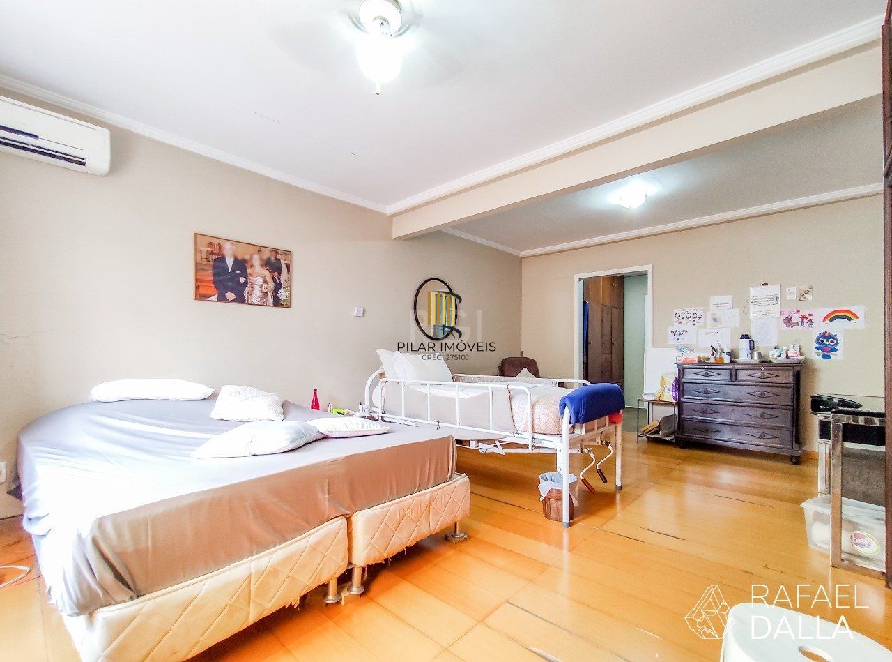 Casa 3 dormitórios no bairro Santana